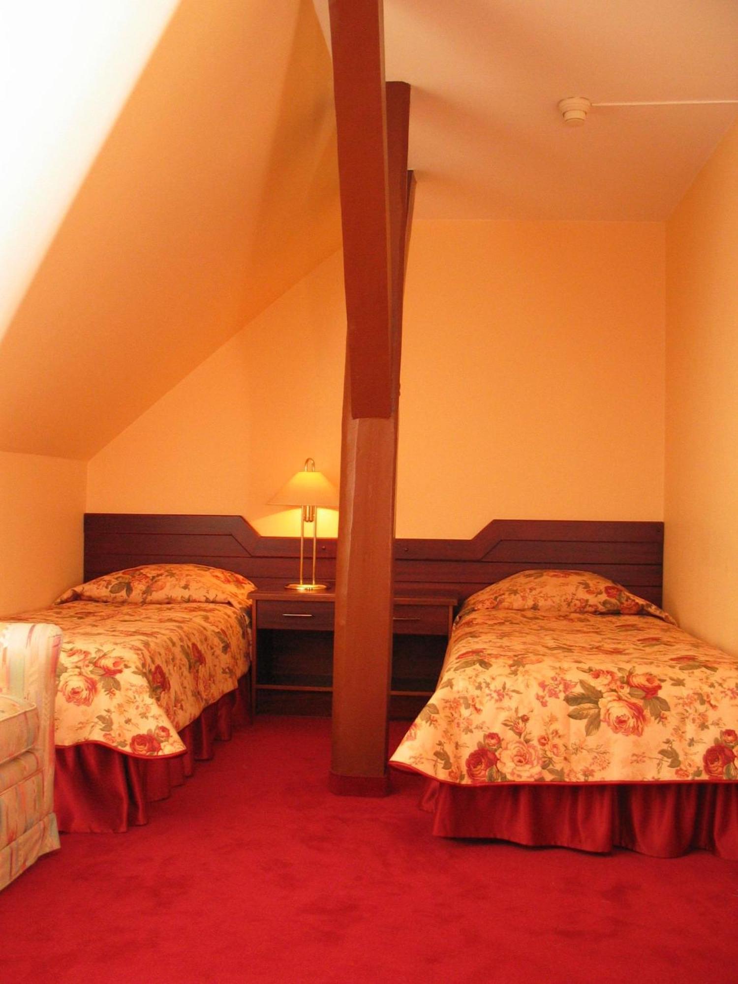 Hotel Victoria Pärnu Habitación foto